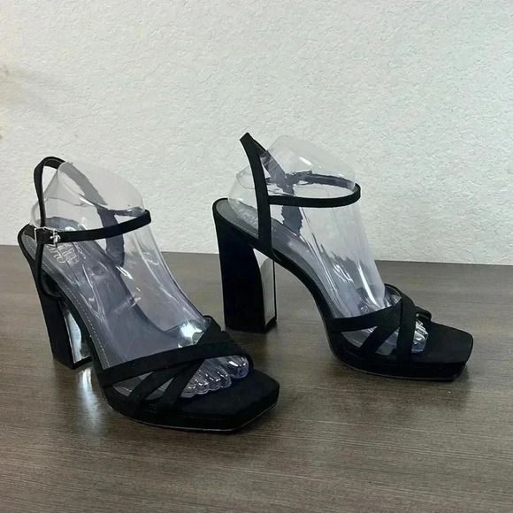 Franco Sarto Womens Damilis
Platform Sandal Black Galaxy Sparkle
Heel Size 10 M - Picture 3 of 11